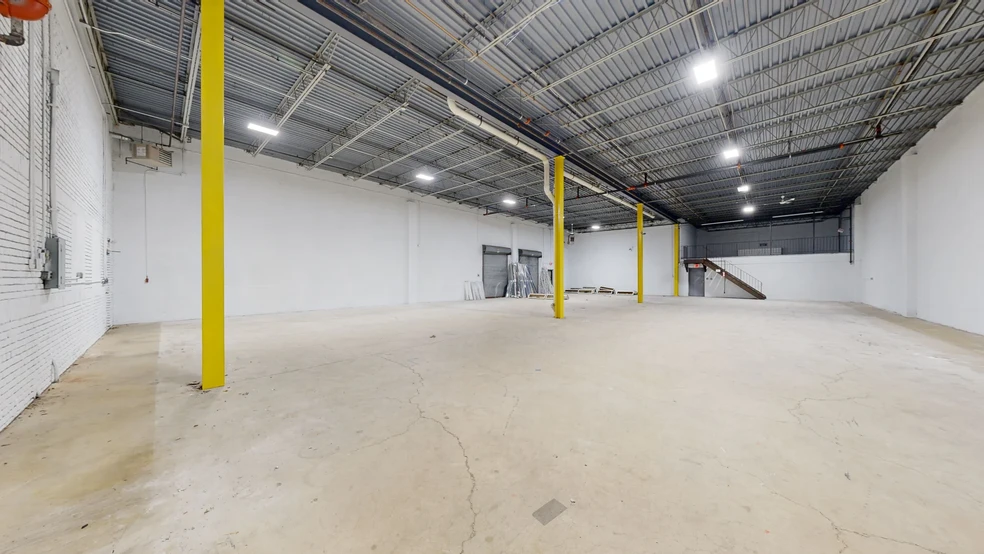 240 State Rt 17 S, Lodi, NJ en alquiler - Matterport 3D Scan - Imagen 3 de 22