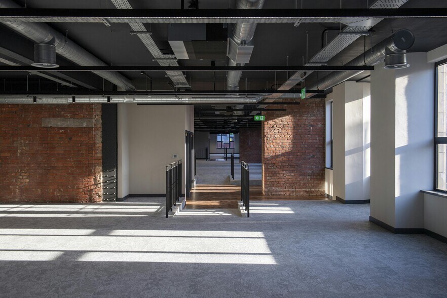 58-60 Whitworth St, Manchester en alquiler - Foto del edificio - Imagen 2 de 17