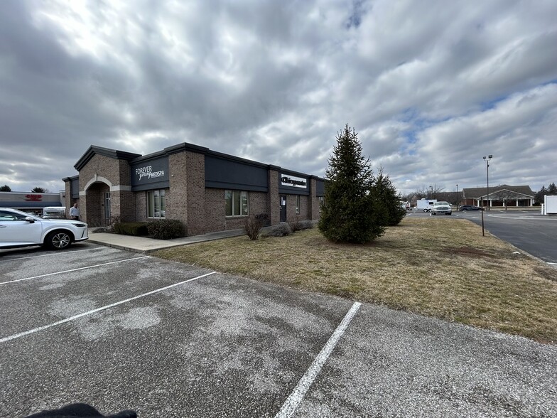 5005 E Stop 11 Rd, Indianapolis, IN en venta - Foto del edificio - Imagen 2 de 9