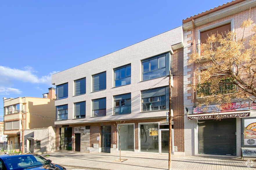 Calle Carretas, 5, Villanueva de la Cañada, Madrid en venta - Foto del edificio - Imagen 2 de 3