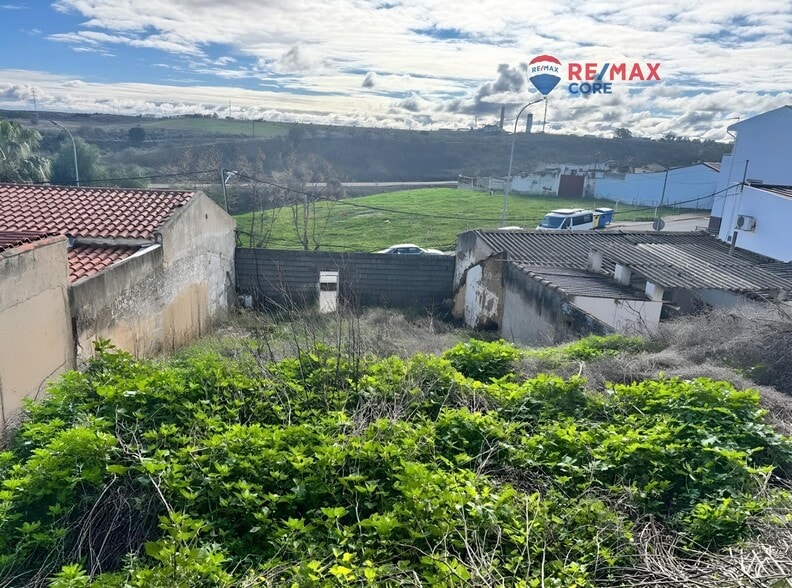 Terreno en Lobón en venta - Foto del edificio - Imagen 3 de 11
