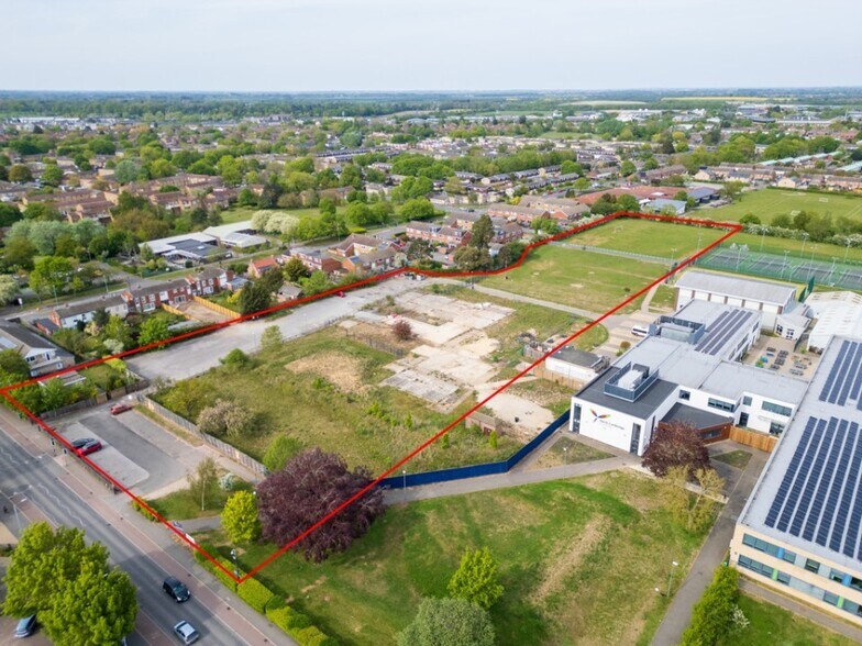 Land at North Cambridge Academy, Arbury Rd, Cambridge en venta - Foto principal - Imagen 1 de 5