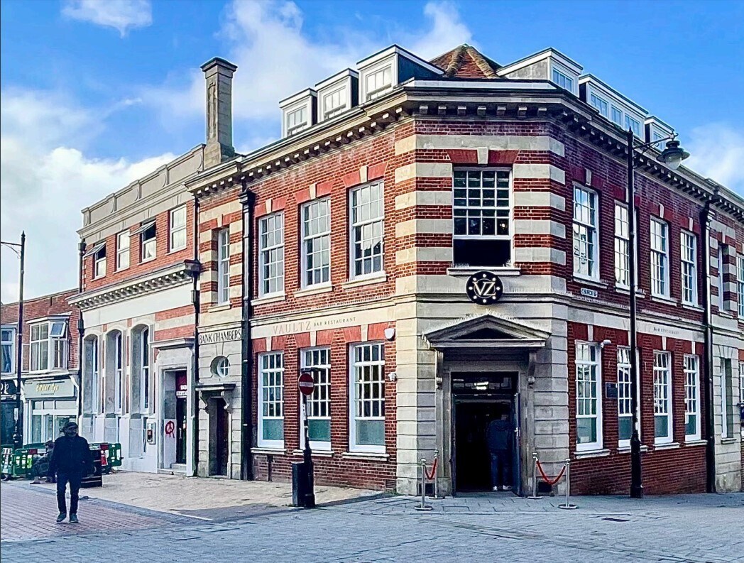 2 Winchester St, Basingstoke en alquiler Foto del edificio- Imagen 1 de 2