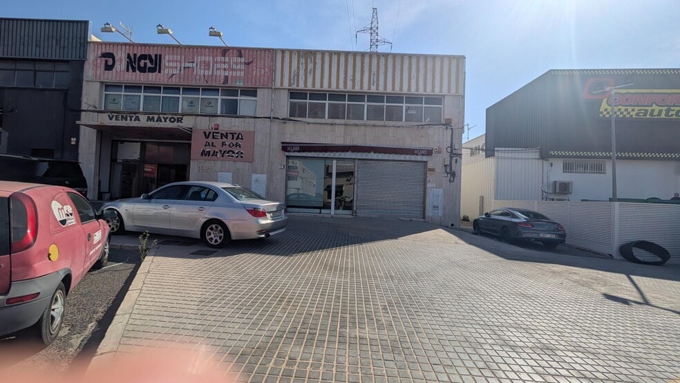 Novelda, 144, Elche, Alicante en venta - Foto del edificio - Imagen 3 de 23