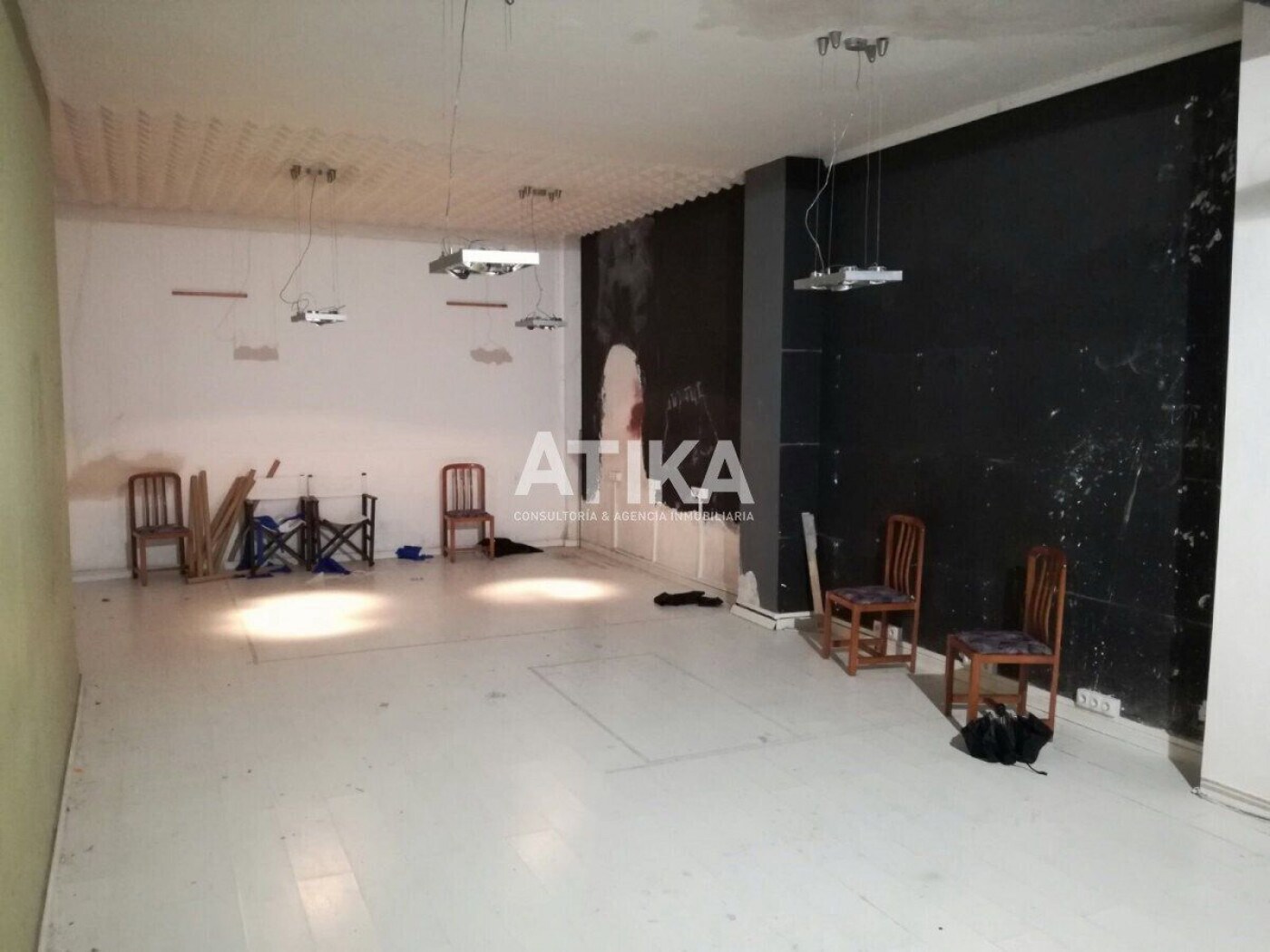 Local en Ontinyent, Valencia en venta Foto del interior- Imagen 1 de 16
