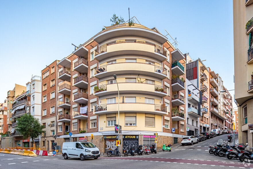 Carrer de les Camèlies, 75, Barcelona, Barcelona en alquiler - Foto del edificio - Imagen 2 de 2