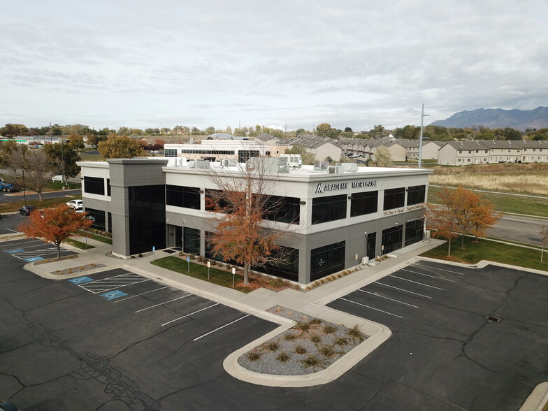 938 University Park Blvd, Clearfield, UT en alquiler - Foto del edificio - Imagen 1 de 6