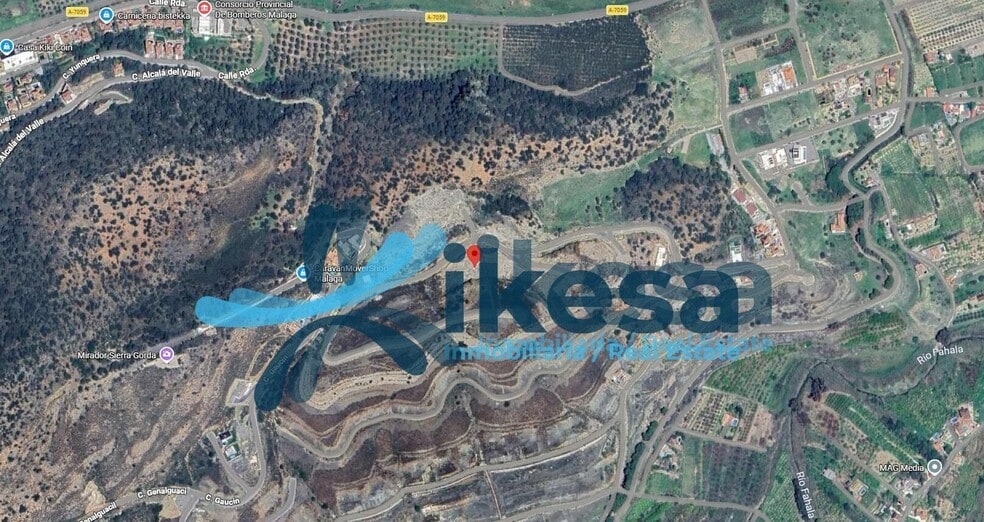 Terreno en Alhaurín el Grande, Málaga en venta - Vista aérea - Imagen 1 de 19