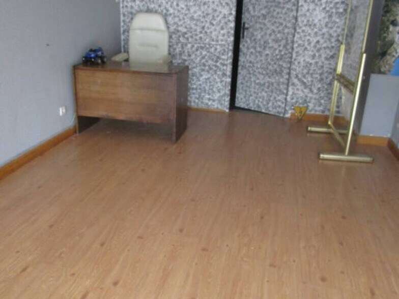 Local en Salamanca en alquiler - Foto del interior - Imagen 2 de 5