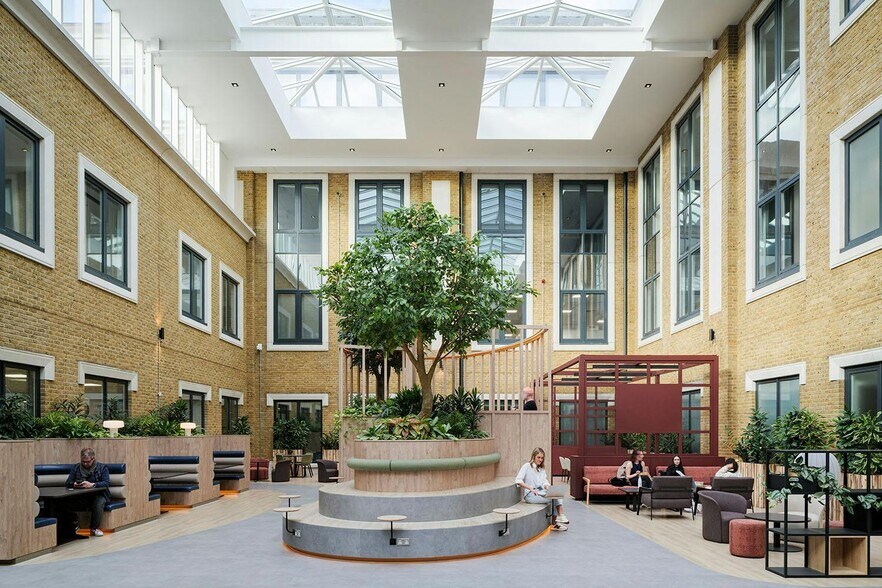 1 Arlington Sq, Bracknell en alquiler - Foto del edificio - Imagen 3 de 11