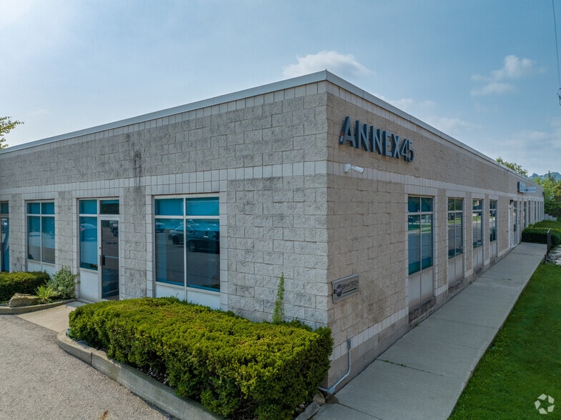 Industrial Investment Portfolio cartera de 5 inmuebles en venta en LoopNet.es - Foto principal - Imagen 2 de 5