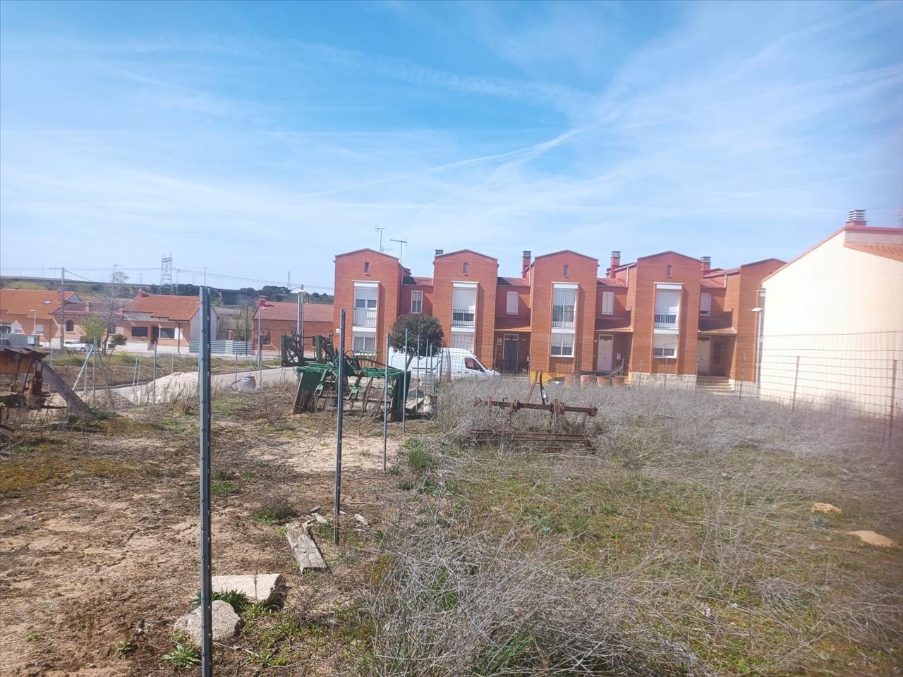 Terreno en Rueda en venta Foto del edificio- Imagen 1 de 20