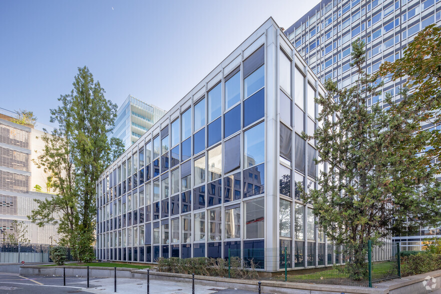 Oficinas en Courbevoie en alquiler - Foto del edificio - Imagen 2 de 4