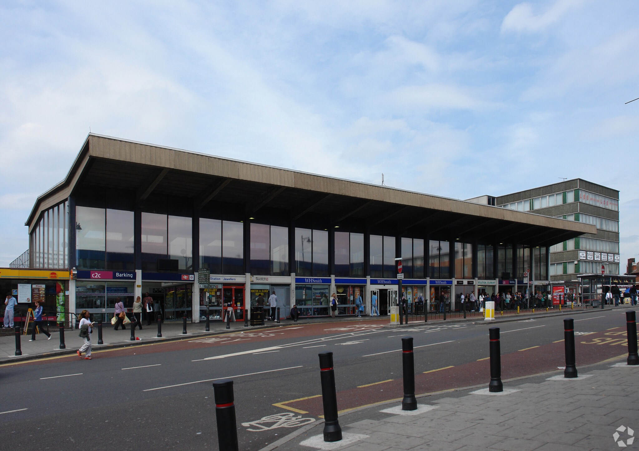 Station Para, Barking en alquiler Foto principal- Imagen 1 de 3