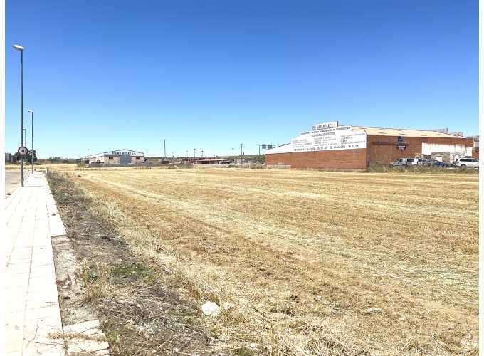 Terrenos en Torrijos, Toledo en venta - Foto del edificio - Imagen 3 de 4