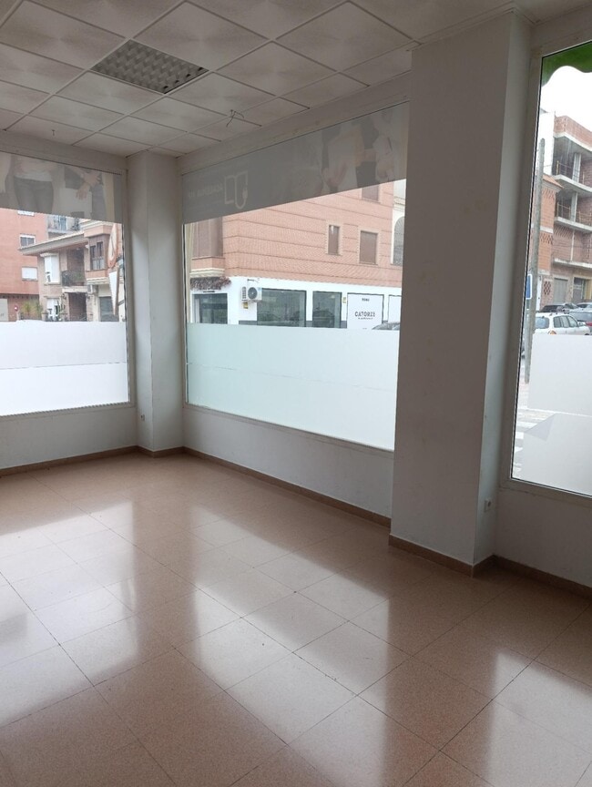 Más detalles de Local en alquiler