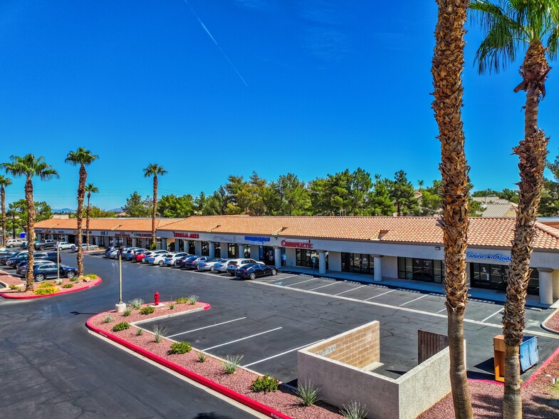 80 N Pecos Rd, Henderson, NV en alquiler - Foto del edificio - Imagen 2 de 9