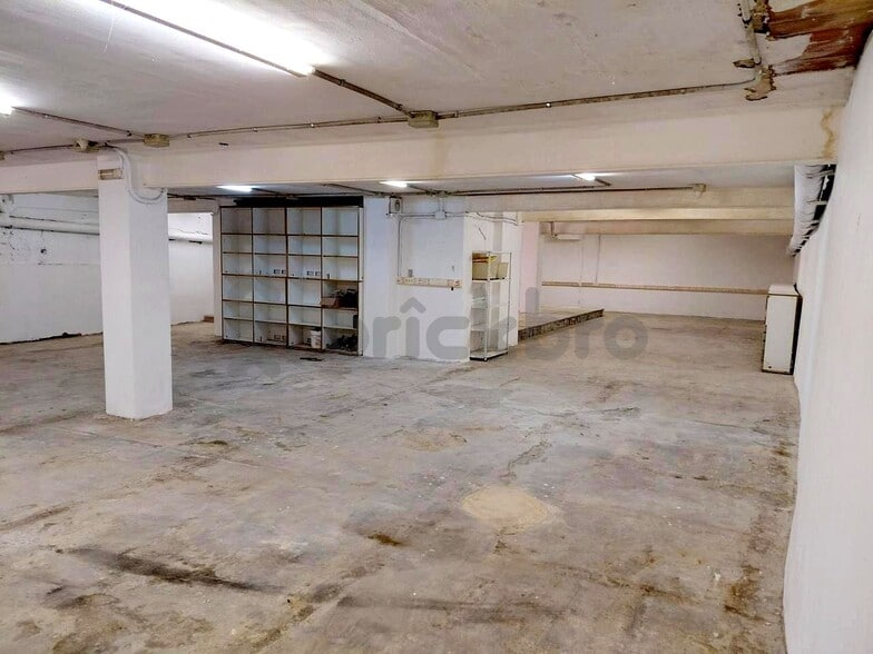 Edificio residencial en Esplugues de Llobregat, Barcelona en venta - Foto del edificio - Imagen 2 de 4