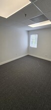 218-384 Wilshire Blvd, Casselberry, FL en alquiler Foto del interior- Imagen 2 de 5