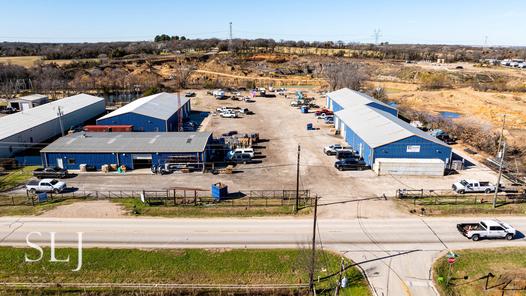 New Hope Industrial Park cartera de 4 inmuebles en venta en LoopNet.es Foto del edificio- Imagen 1 de 15