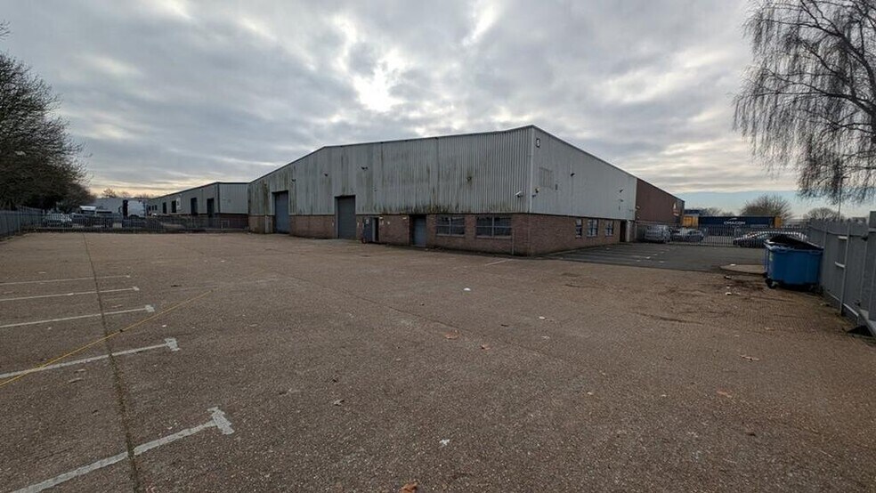 Majestic Rd, Nursling en alquiler - Foto del edificio - Imagen 2 de 13