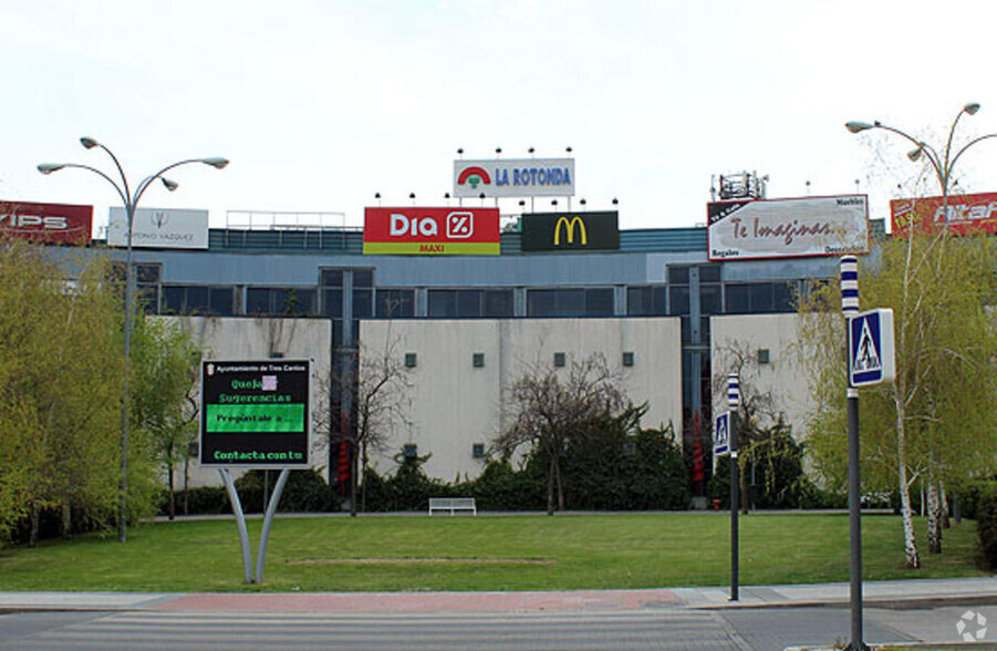 Plaza Toro del, 1, Tres Cantos, Madrid en alquiler - Foto principal - Imagen 1 de 11