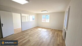 Más detalles de 26 Bis Avenue De Chantereine, Bourgoin-Jallieu - Oficina en alquiler