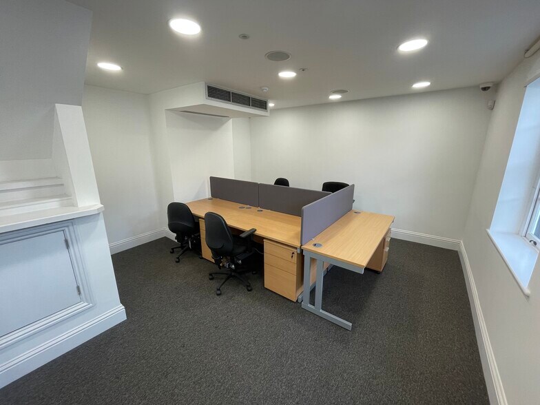 40 High St, West Malling en alquiler - Foto del edificio - Imagen 3 de 3