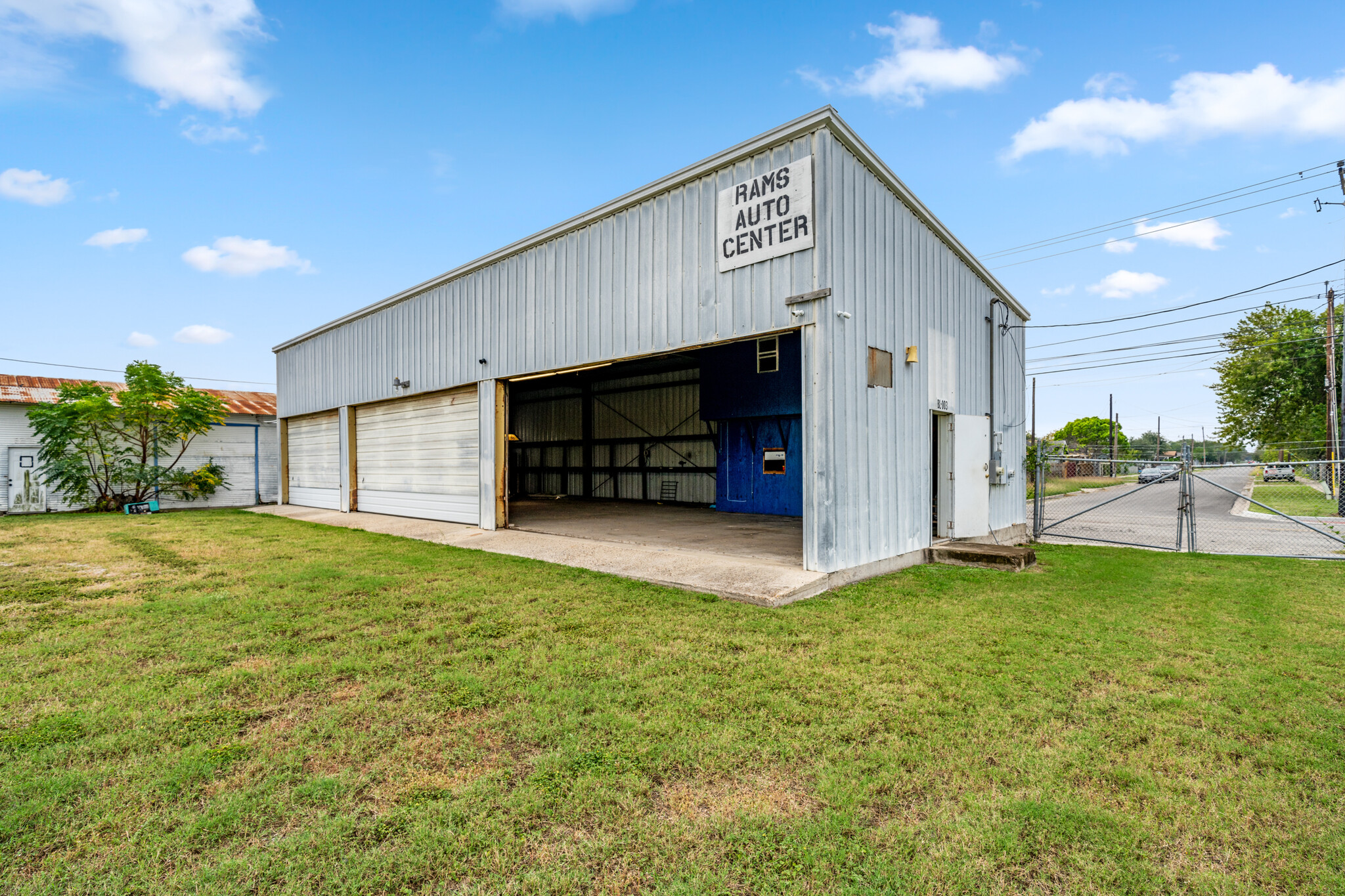 917 S Staples St, Corpus Christi, TX en venta Foto principal- Imagen 1 de 3