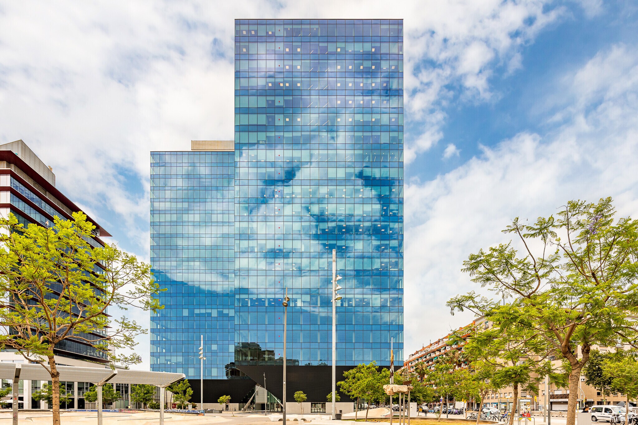 Passeig de la Zona Franca, 105, Barcelona, Barcelona en alquiler Foto del edificio- Imagen 1 de 37