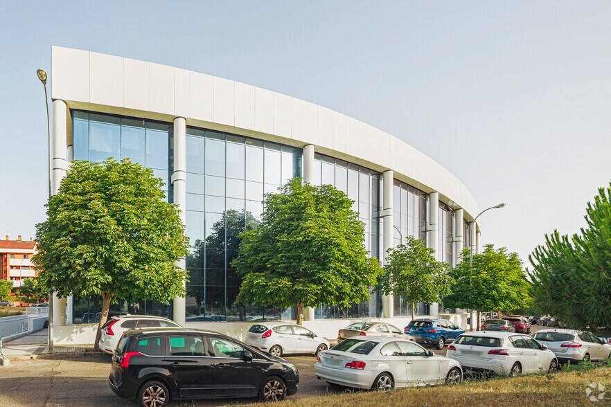 Calle las Norias, 92, Majadahonda, Madrid en alquiler - Foto del edificio - Imagen 3 de 4
