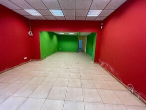 Local en L'Hospitalet de Llobregat, Barcelona en alquiler Foto del interior- Imagen 2 de 9