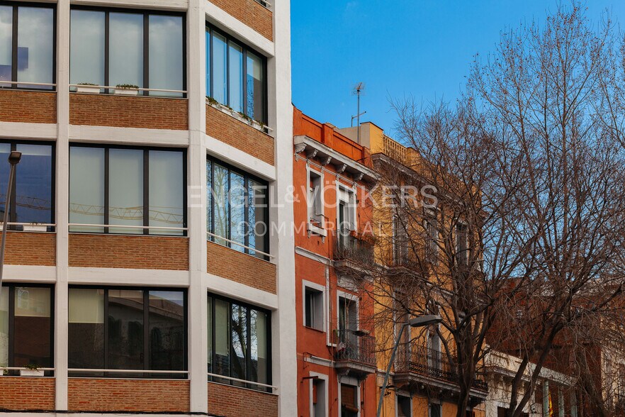 Oficina en Barcelona, Barcelona en alquiler - Foto del edificio - Imagen 2 de 4