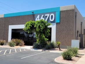 4670 S Ash Ave, Tempe, AZ en alquiler Foto del edificio- Imagen 1 de 31