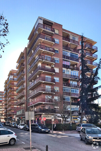 Calle de Joaquín Blume, 5, Móstoles, Madrid en venta - Foto principal - Imagen 1 de 2