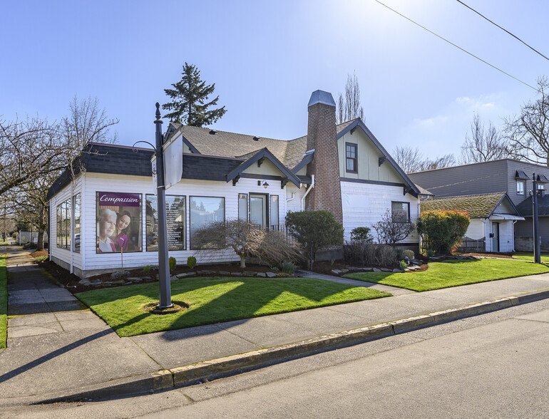 636 NE Baker St, Mcminnville, OR en venta - Foto del edificio - Imagen 2 de 30