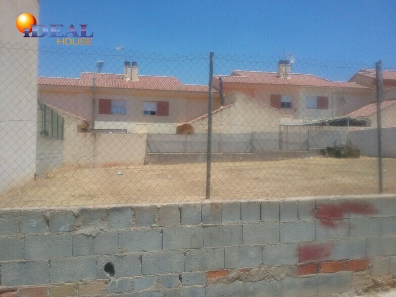 Terreno en Huétor Vega, Granada en venta - Foto del edificio - Imagen 3 de 11