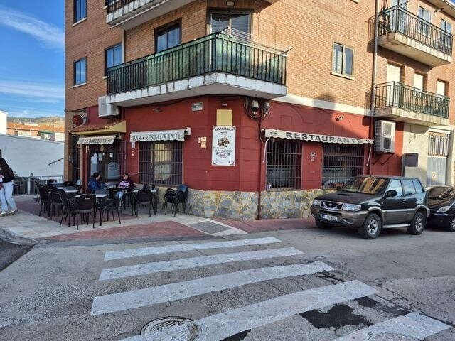 Paseo Recoletos, 37, El Tiemblo, Ávila en venta - Foto del edificio - Imagen 3 de 3