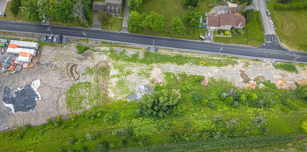 1100 Rte Édouard-VII, Saint-philippe, QC en alquiler - Vista aérea - Imagen 3 de 6