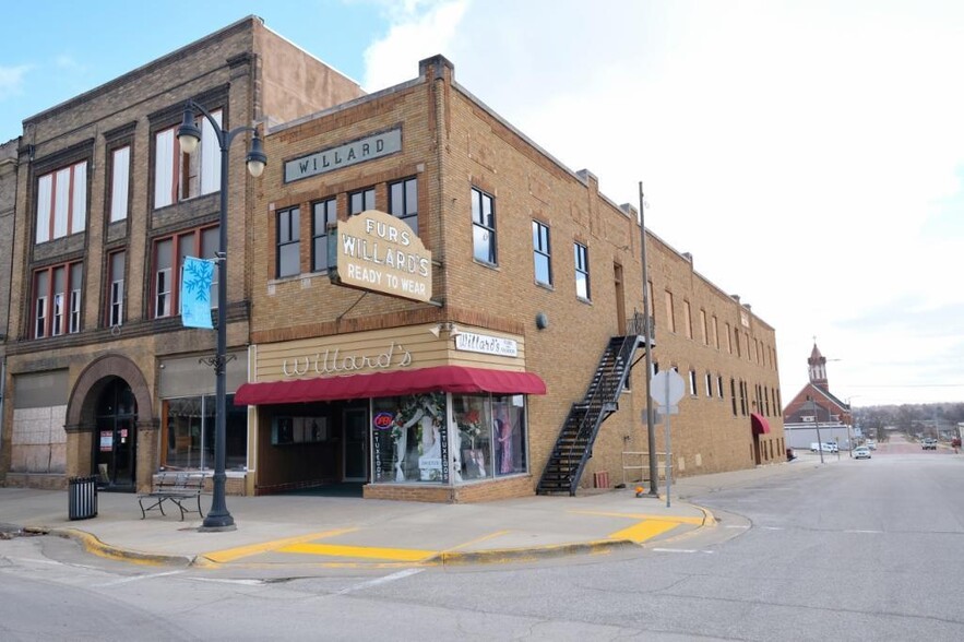 36 W Main St, Marshalltown, IA en alquiler - Foto principal - Imagen 1 de 1