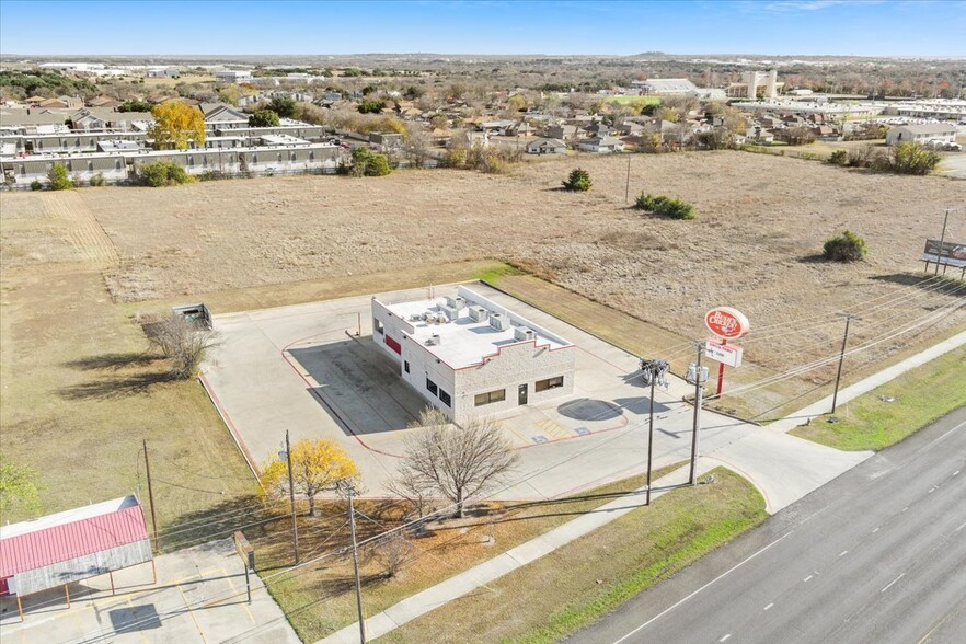 912 N 38th St, Killeen, TX en venta - Foto del edificio - Imagen 2 de 11