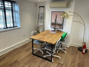 55 High St, Reading en alquiler Foto del interior- Imagen 2 de 6