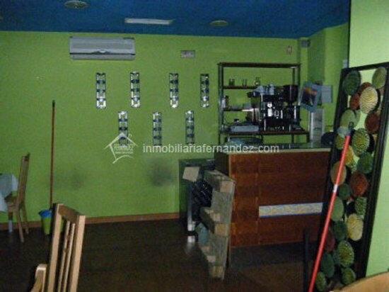 Local en Cáceres en venta - Foto del edificio - Imagen 2 de 12