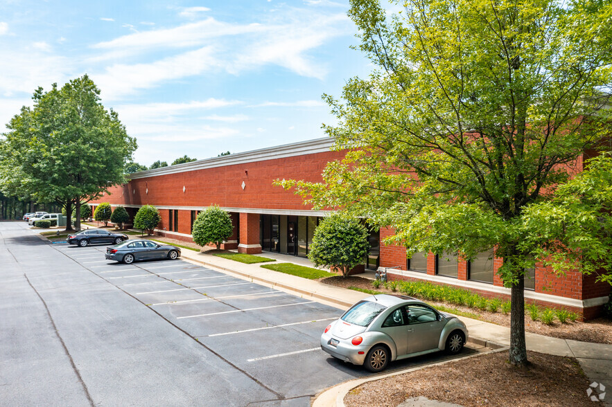 4145 Shackleford Rd, Norcross, GA en alquiler - Foto del edificio - Imagen 1 de 5