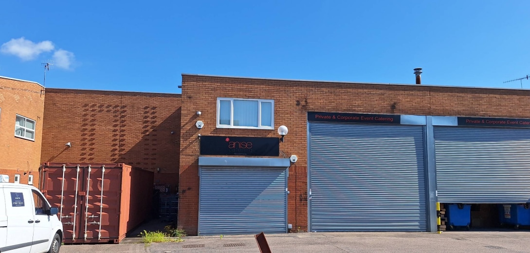 Rutherford Way, Crawley en alquiler Foto del edificio- Imagen 1 de 4