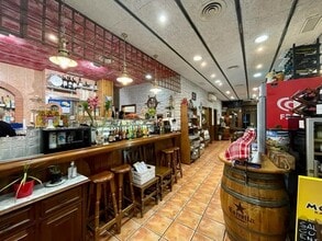 Local en Cornellà de Llobregat, Barcelona en alquiler Foto del interior- Imagen 2 de 5