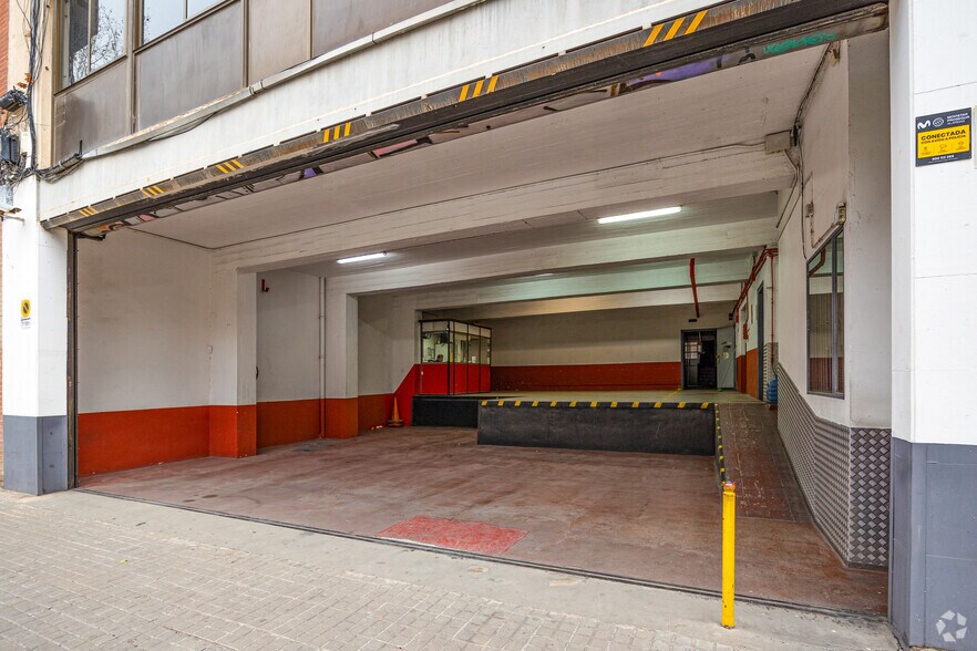 Carrer de Ramon Turró, 23, Barcelona, Barcelona en alquiler - Foto del edificio - Imagen 3 de 4