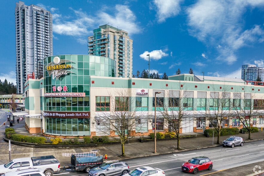 1163 Pinetree Way, Coquitlam, BC en alquiler - Foto del edificio - Imagen 2 de 4