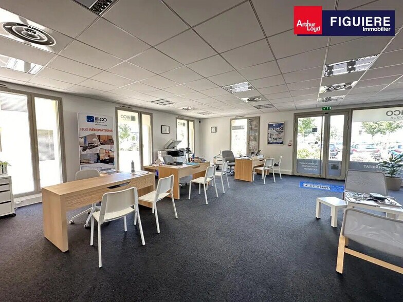 140 Avenue Du Douze Juillet 1998, Aix-en-Provence en venta - Foto del interior - Imagen 2 de 8