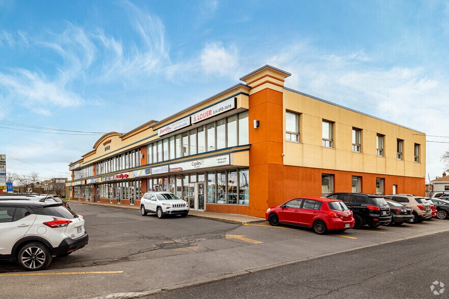 2152 Boul Lapinière, Brossard, QC en alquiler - Foto principal - Imagen 1 de 4